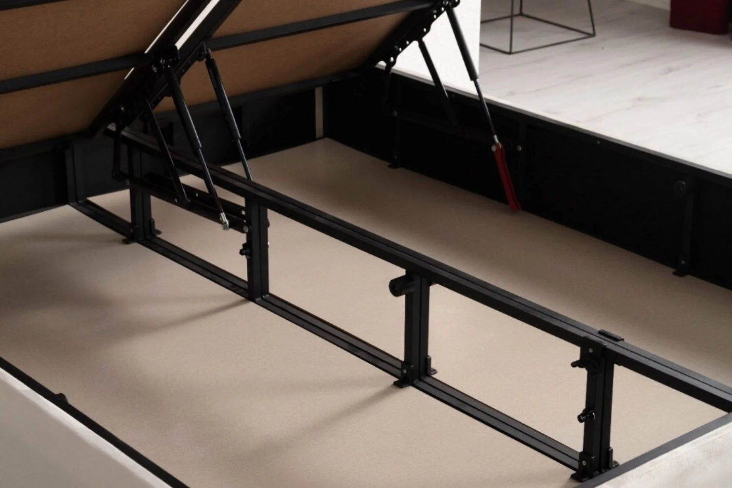 Lit coffre Gambetta Or velours blanc cassé