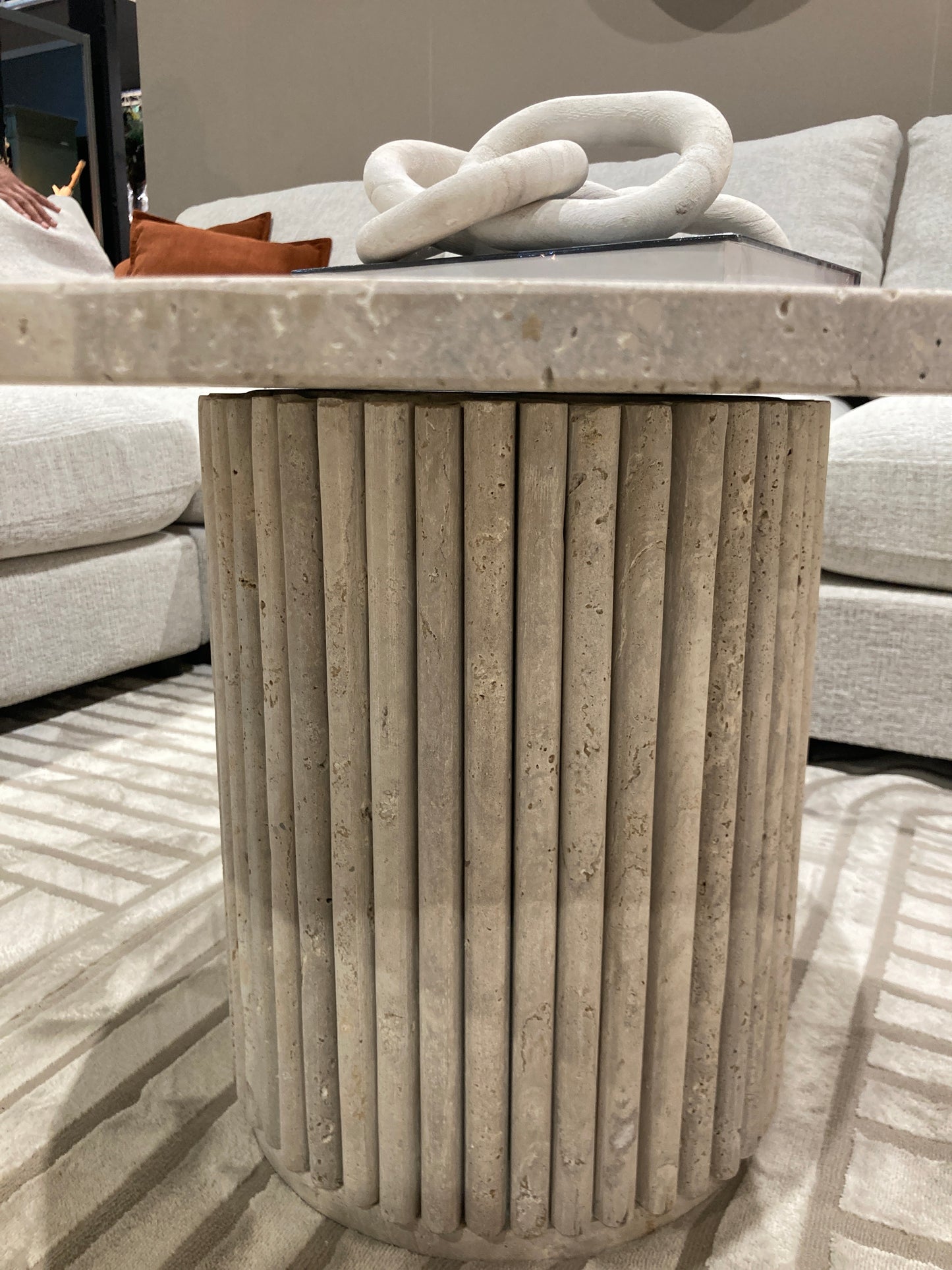 Table basse Travertin Octopus ronde 80cm