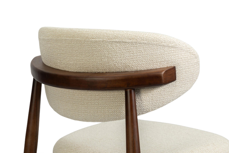 Chaises en bois