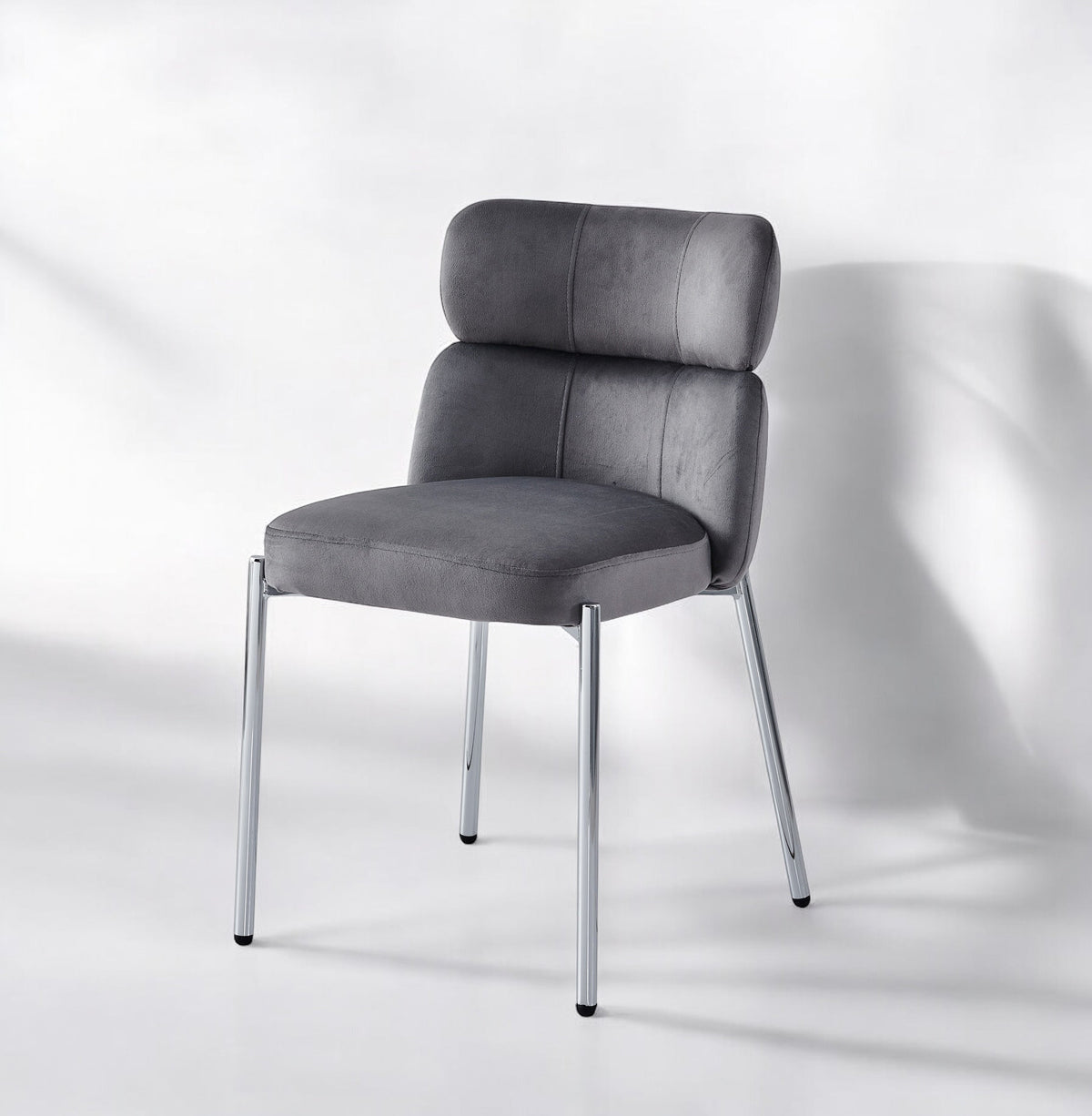 Chaise Stephany velours gris pied doré