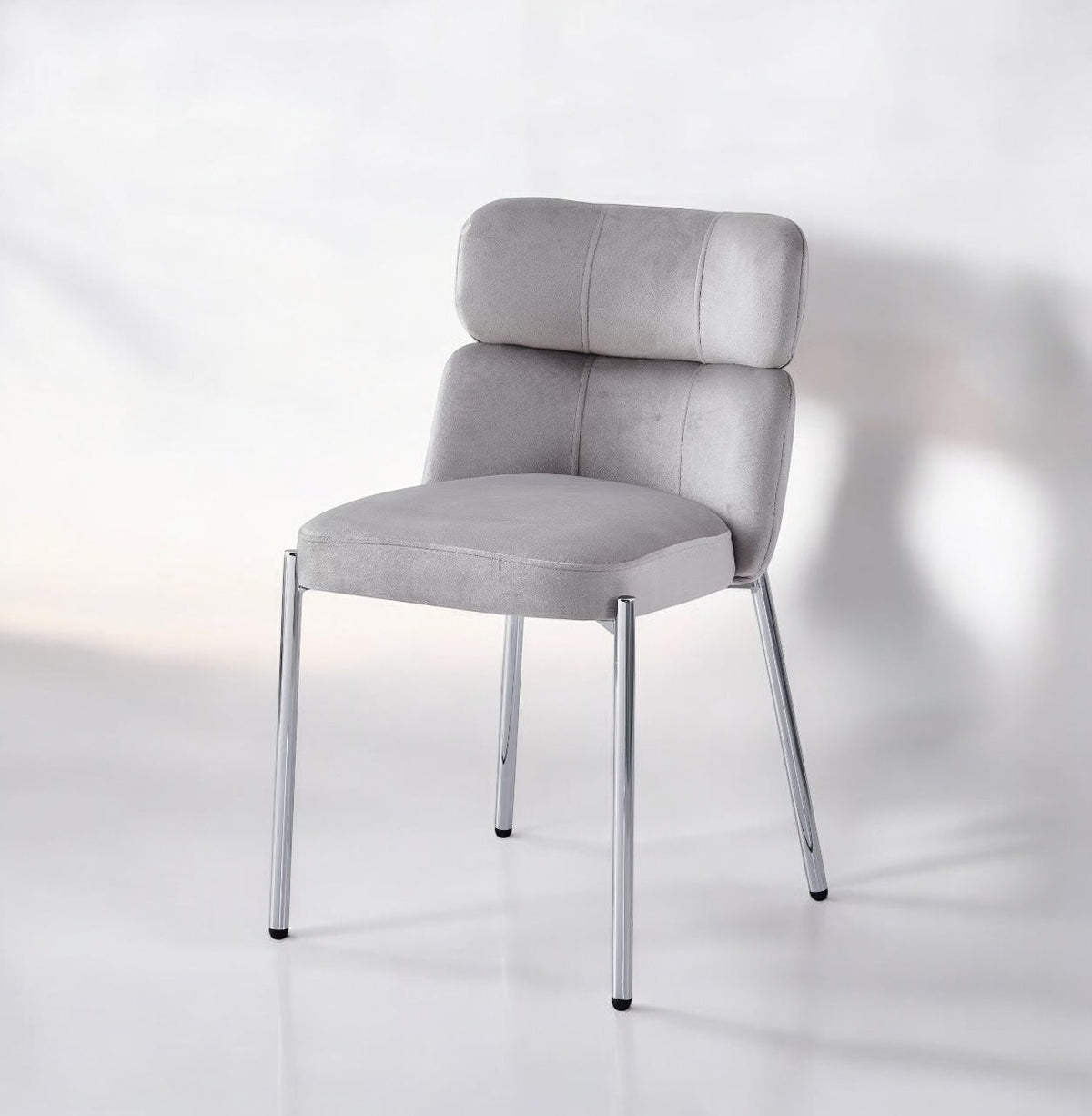 Chaise Stephany velours gris pied doré
