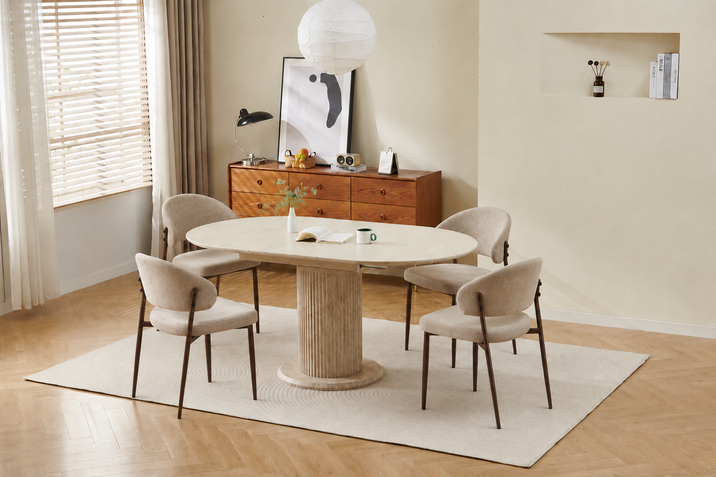 Lot table extensible Sofia travertin + chaises Lamia effet noyer