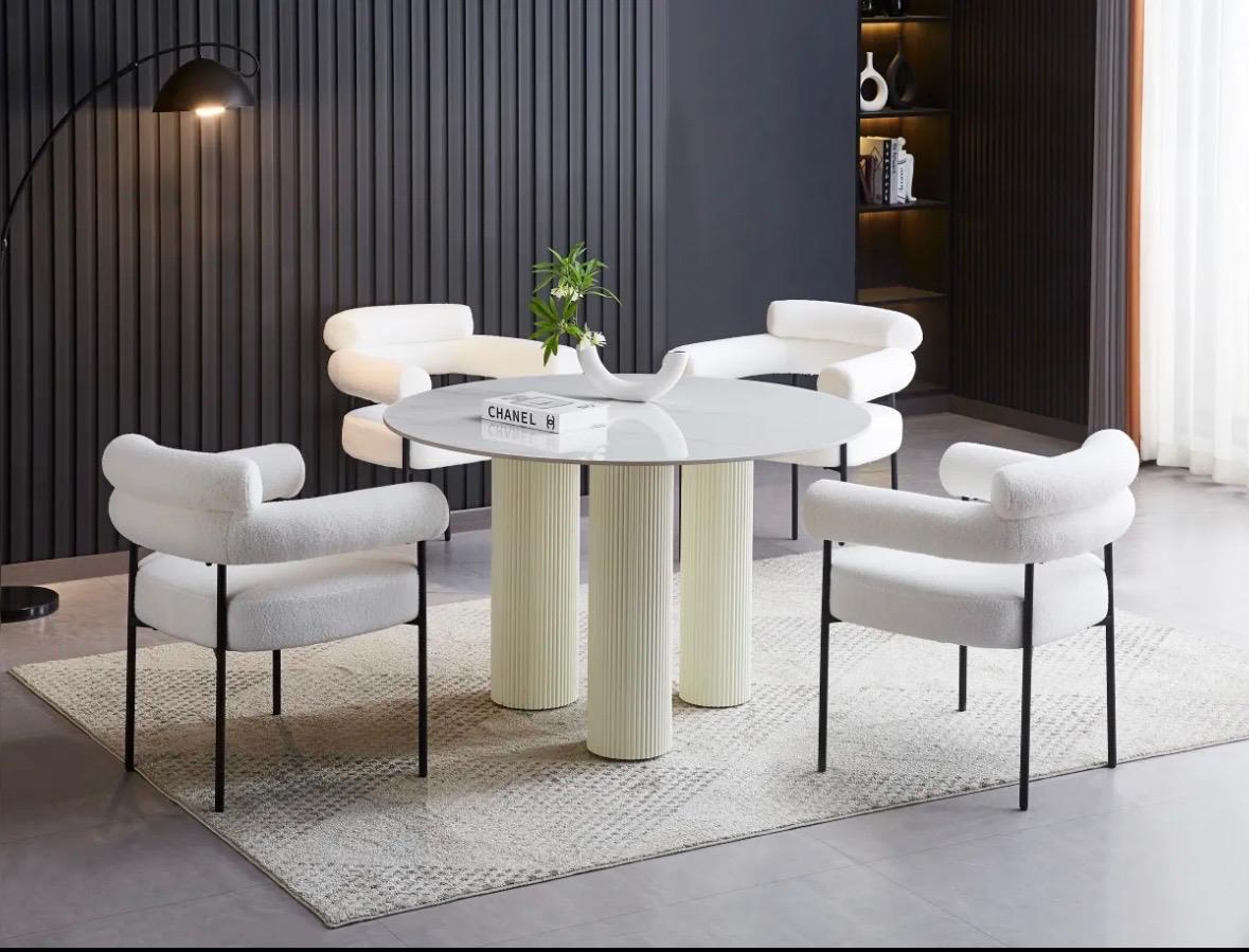 Table Repas Anaïs Pieds Beige Plateau Céramique Marbre Blanc 120Cm