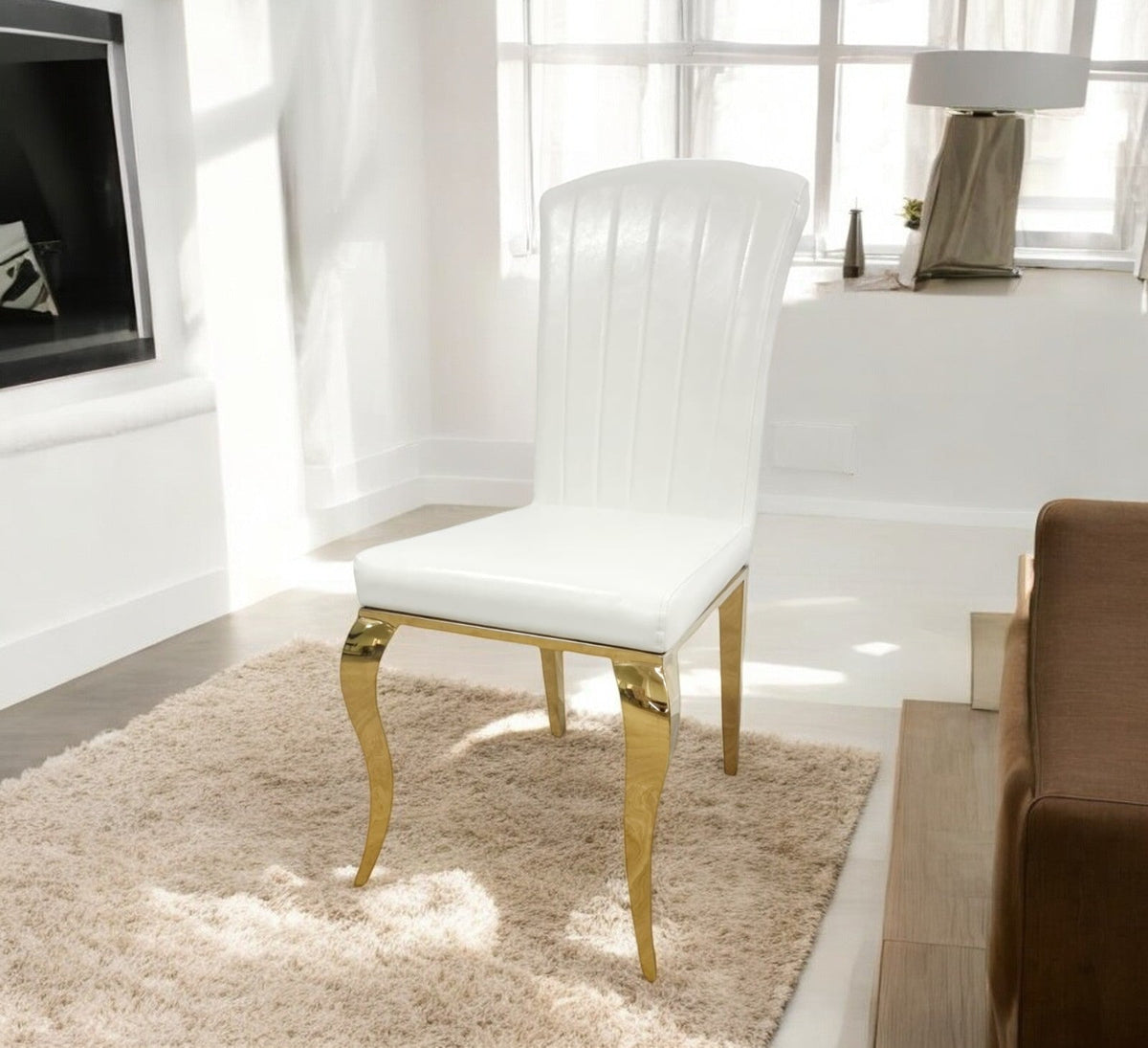Chaise Nino velours noir pied doré