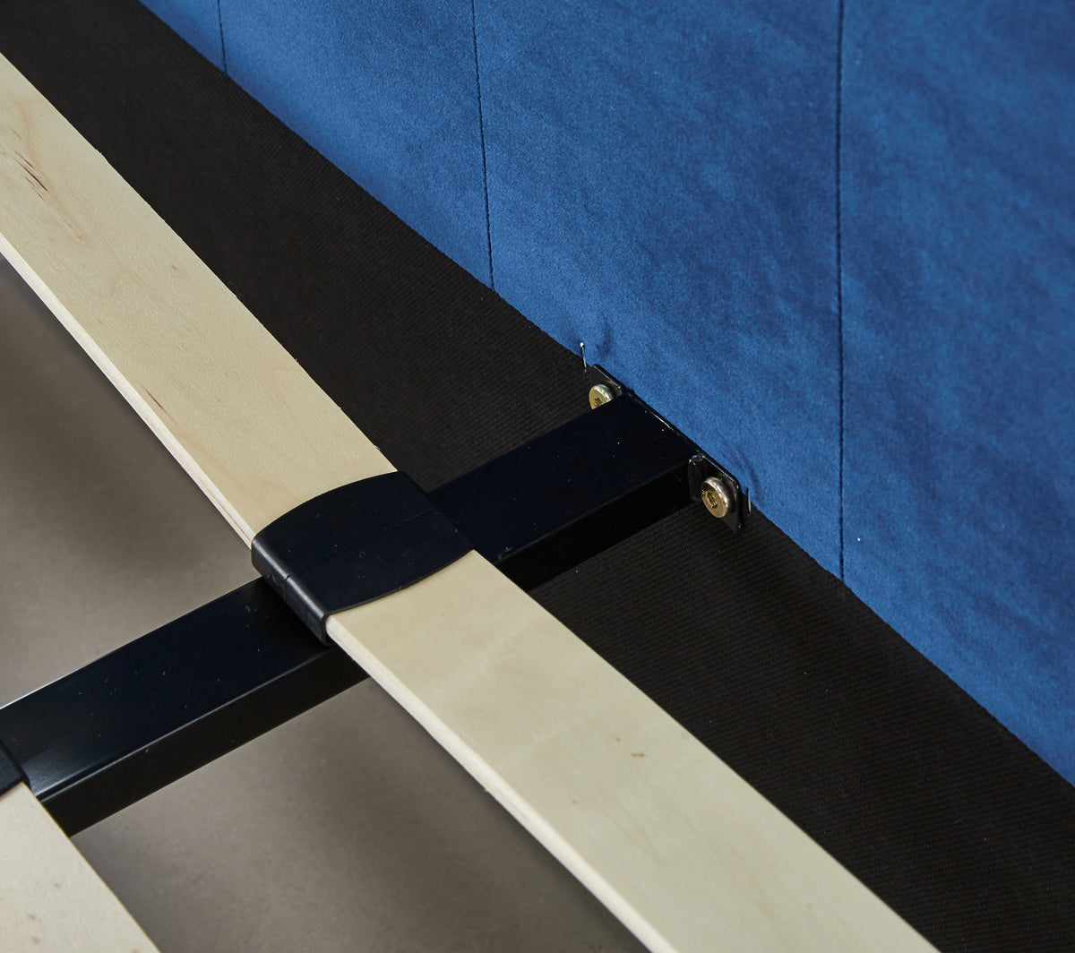 Lit Prestige Capitonne Avec Diamant Velours - 140x190, Bleu