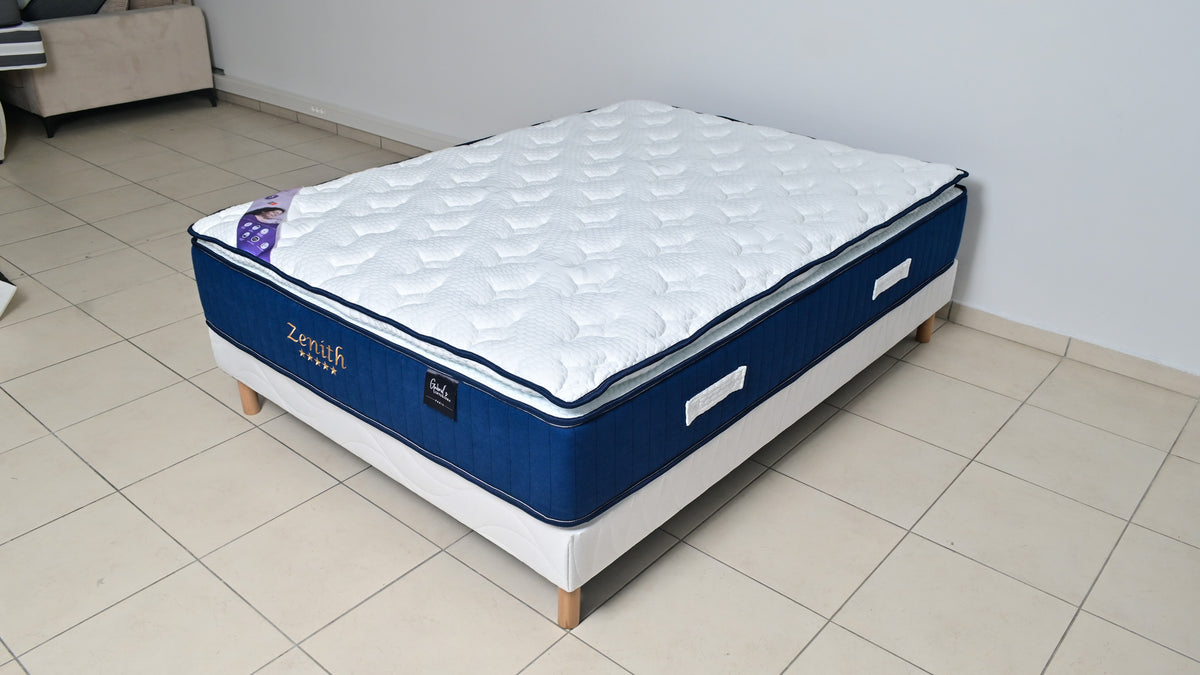 Matelas A Resorts Avec Sur Matelas Zenith - 140x190x32