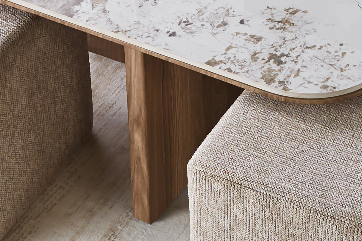 Table basse Evora avec 4 poufs tissu pierre brillante
